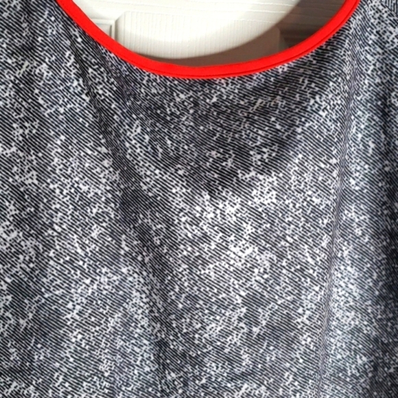 Boutique Women's tunic top size M - Picture 8 of 15